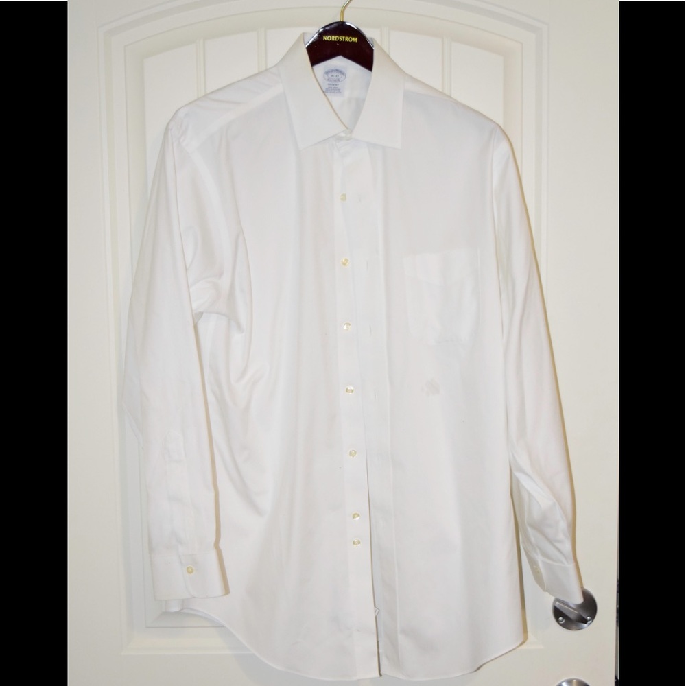 Men’s Brooks Brothers dressshirts